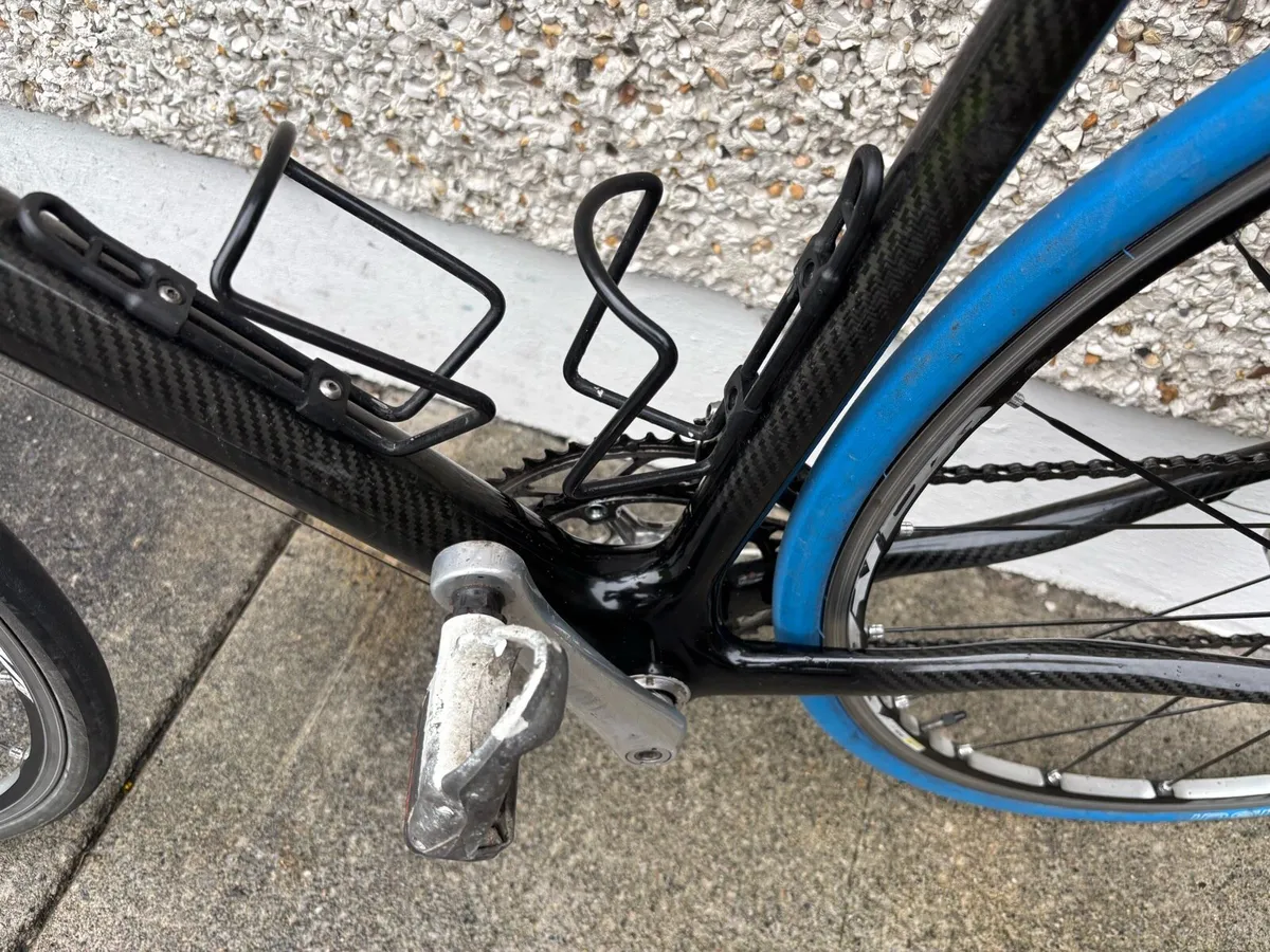 Full carbon road bike and turbo - Image 2