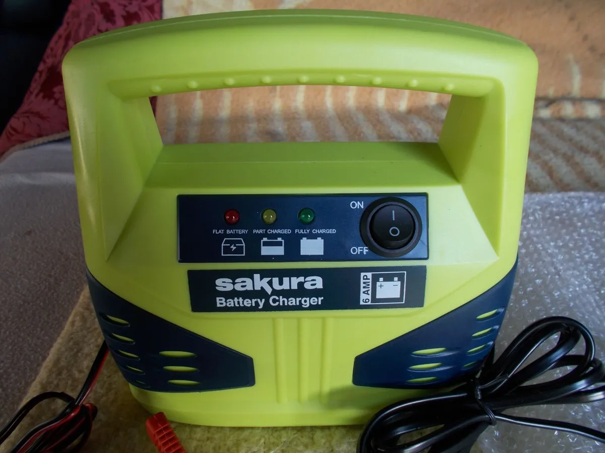 Car Battery Charger *NEW* - Image 2