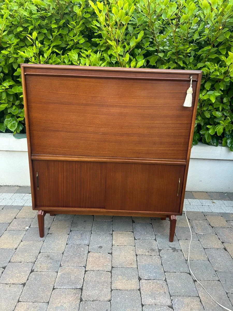 Mid century teak drinks cabinet beaver & tapley - Image 2