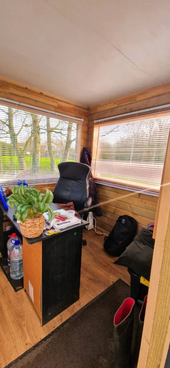 Garden Office - Image 4