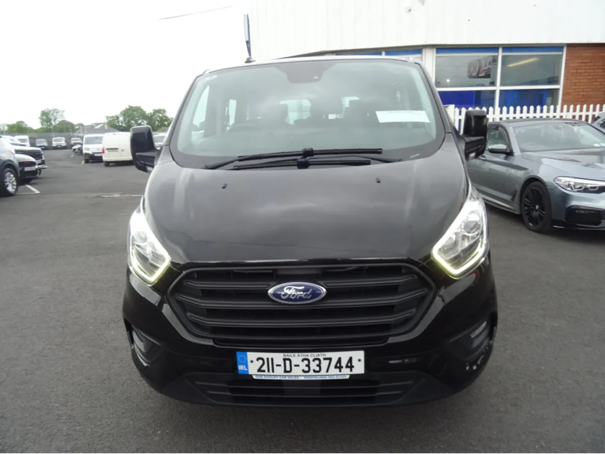 Ford Transit Custom KOMBI  9 SEATER TREND . 2.0L 1 - Image 3