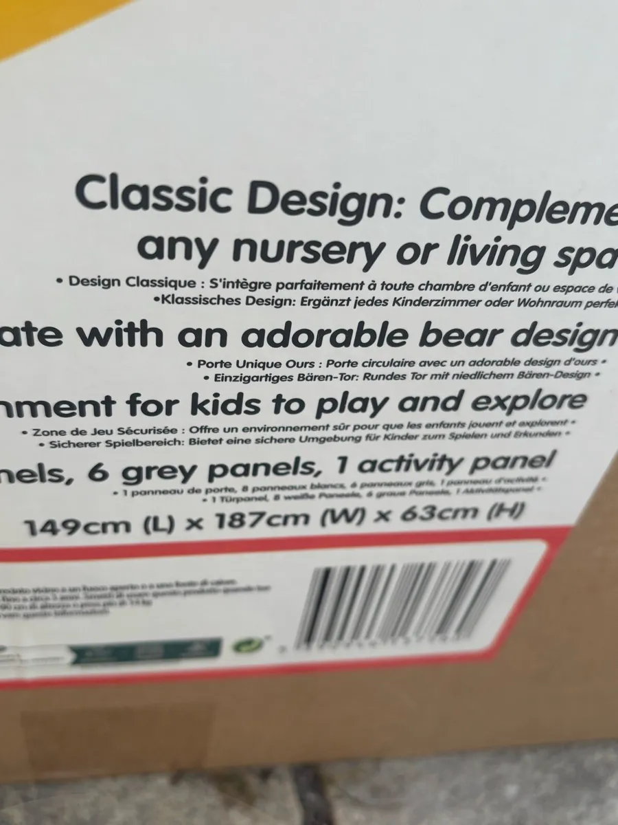 play pen - Image 3