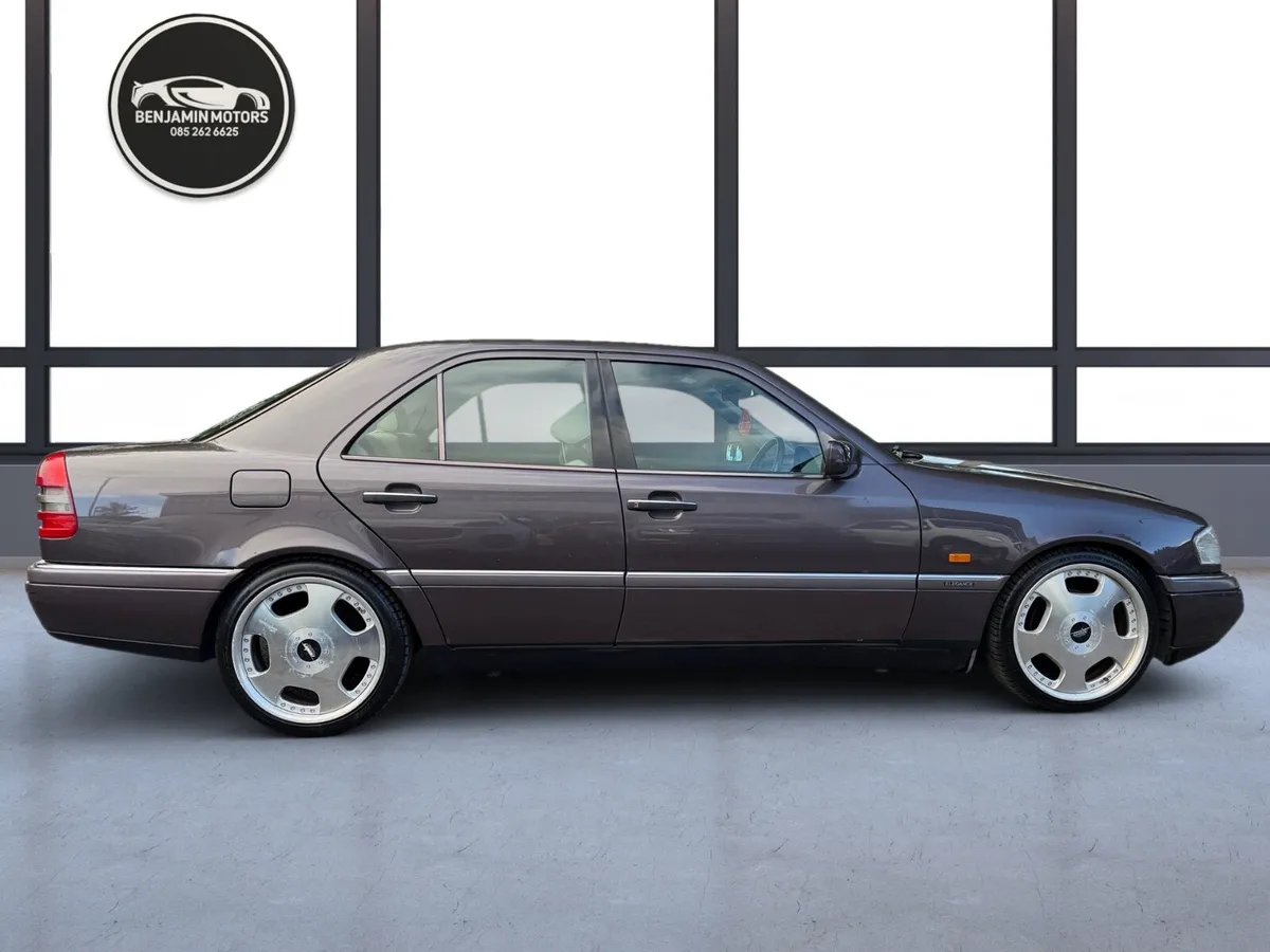 Mercedes-Benz C-Class 1994 Ncted Vintage Tax - Image 4
