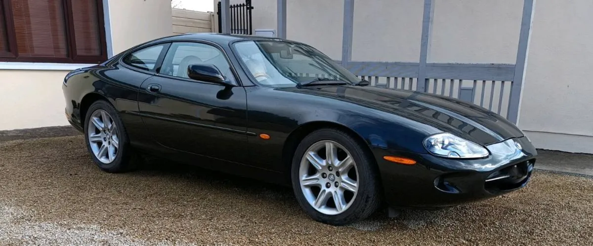 Jaguar Xk8 1996 - Image 3