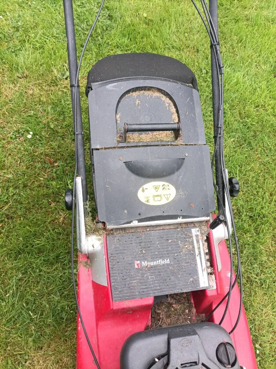 Mountfield M6 heavy duty cast deck mower - Image 2