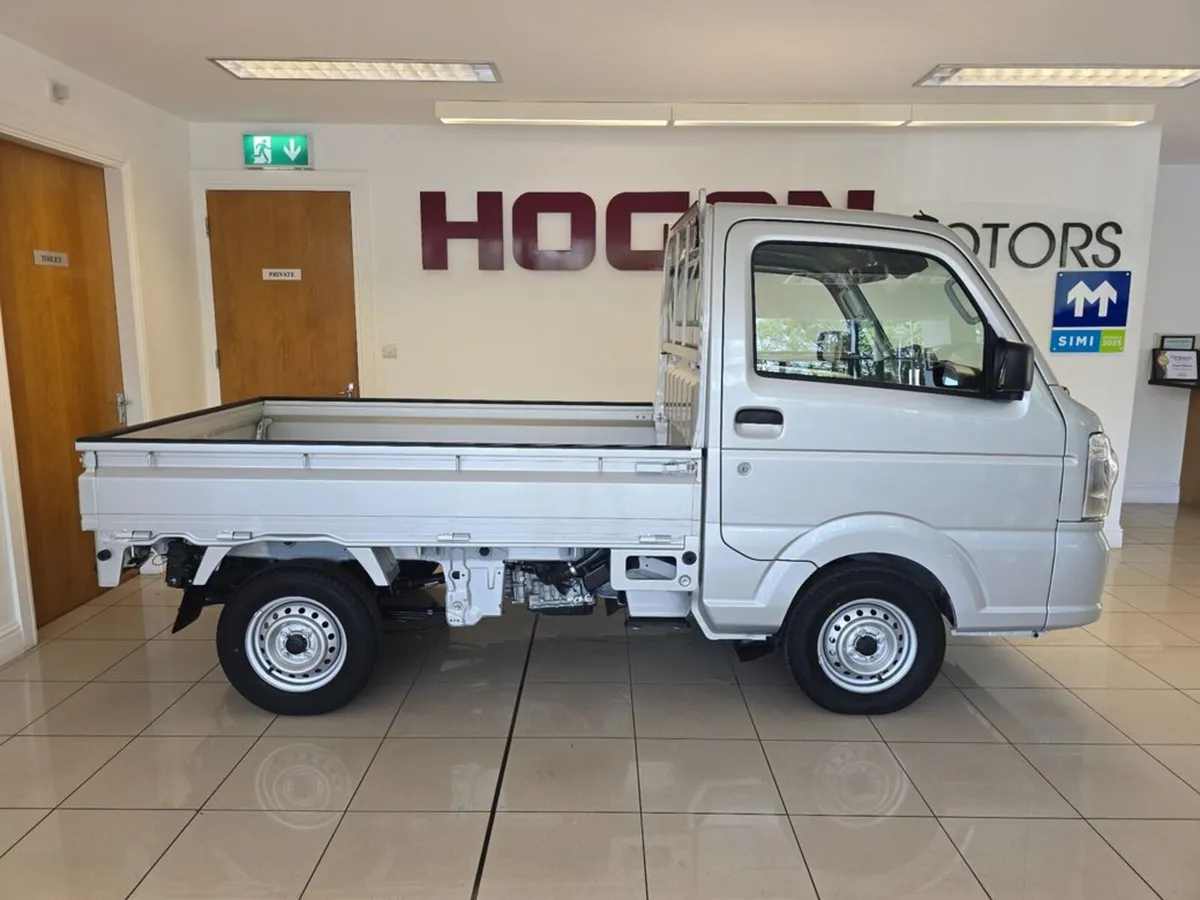 Suzuki Carry Pick Up 4WD - Image 3