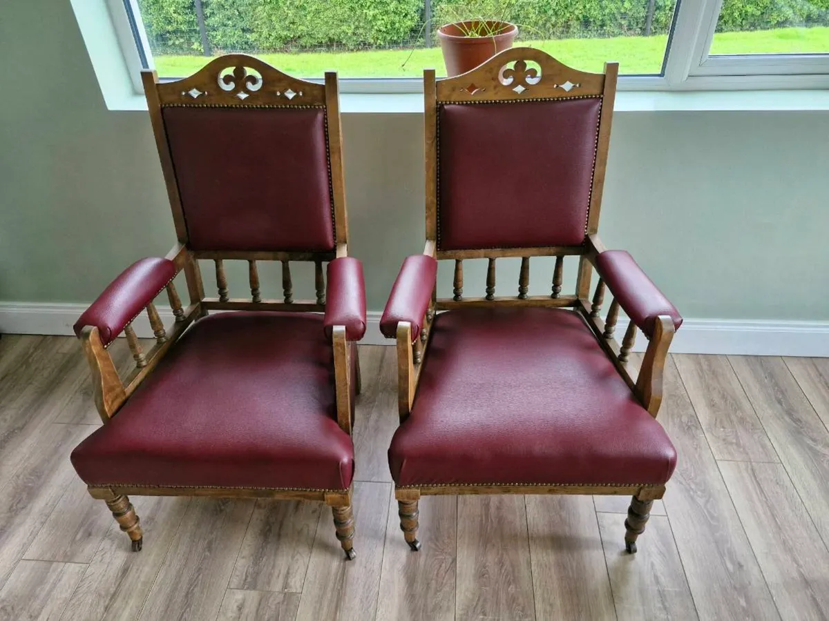 Antique leather armchairs - Image 1