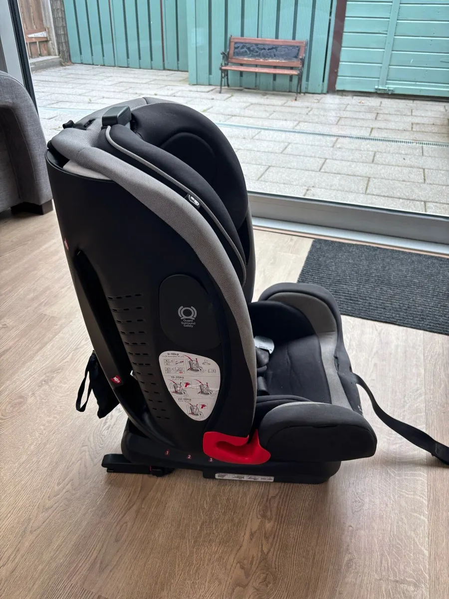 Child Car Seat - Image 2