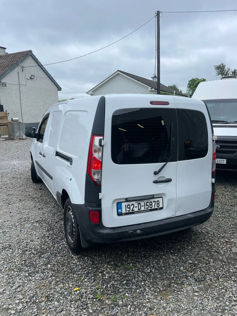 Renault Kangoo Tax & Test - Image 4