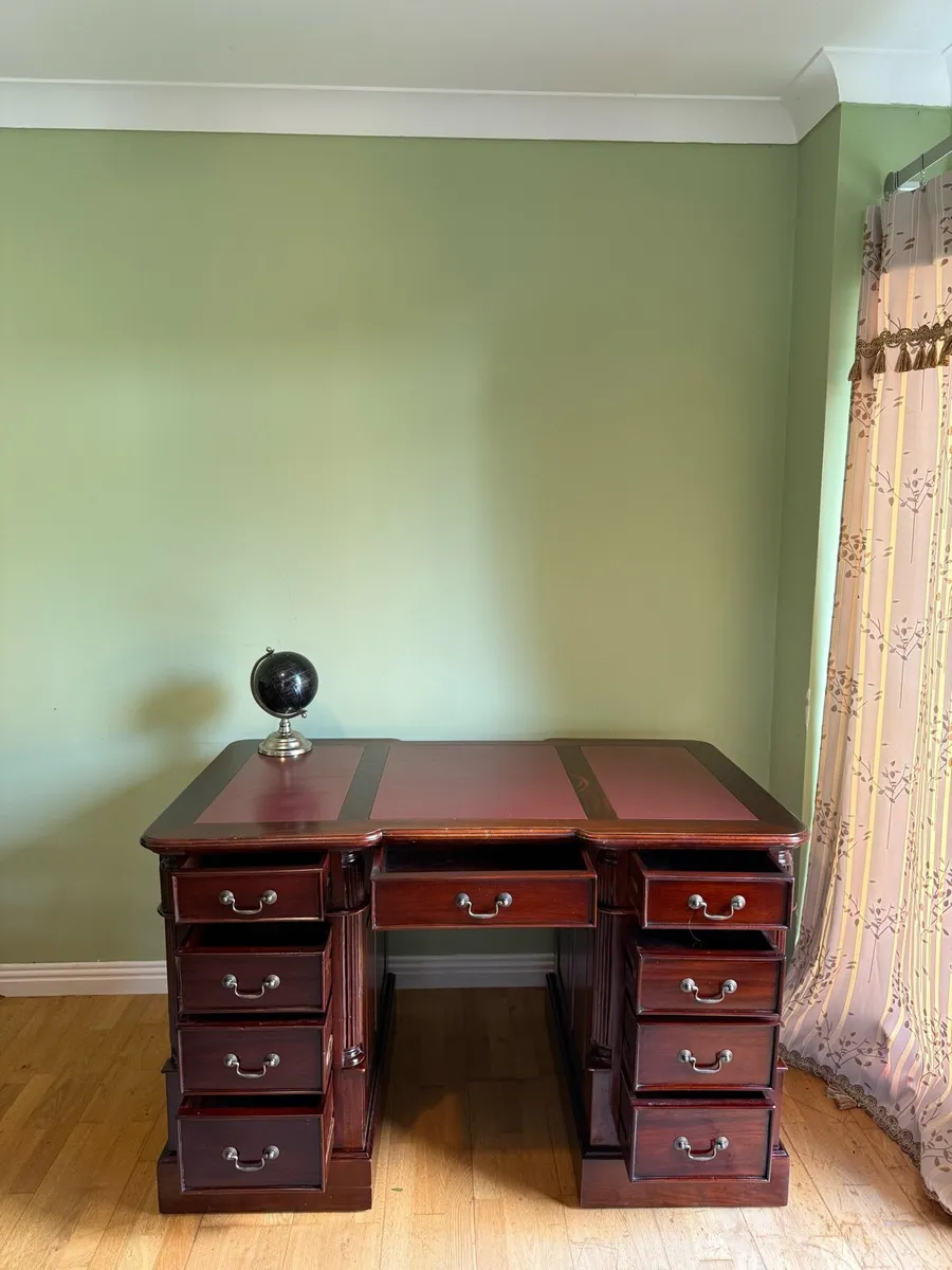Mahogany double sided solid partners desk leather - Image 4