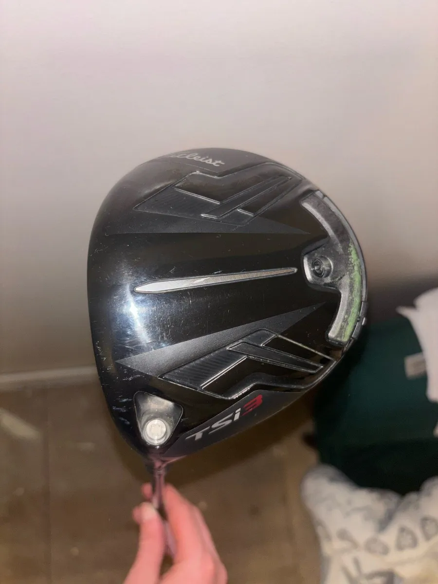 Left hand driver - Image 4