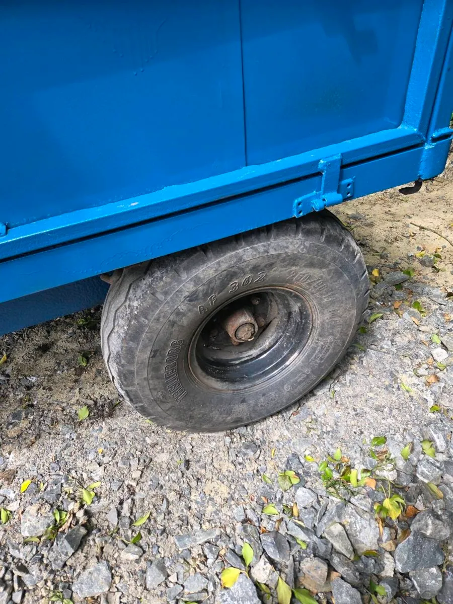 Tipping trailer - Image 4