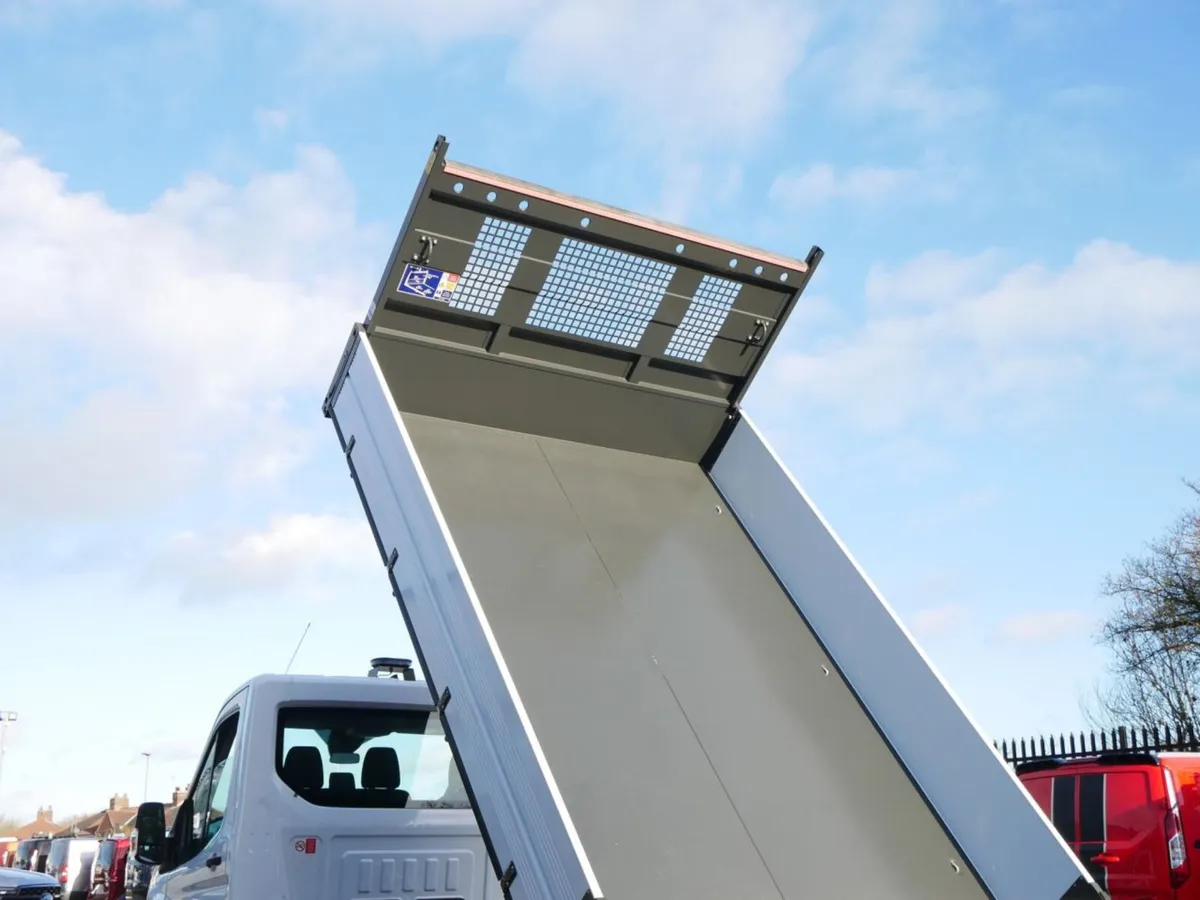 2025 Ford Transit Tipper Van - Image 3