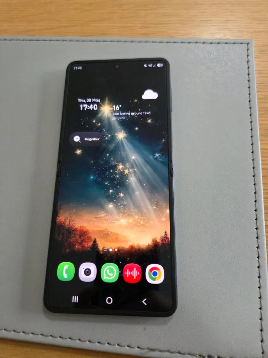 Samsung zFlip 7 - Image 3