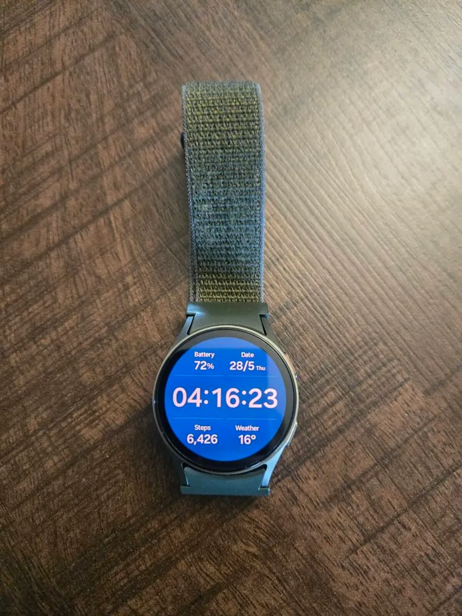 Samsung Galaxy Watch 7 (LTE) 40mm - Image 2