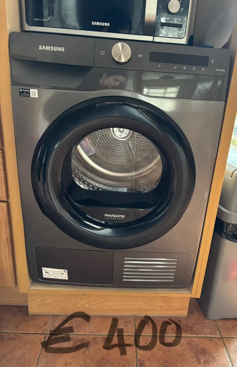 Washing machine, dryer, super king bed,  Fridge - Image 2