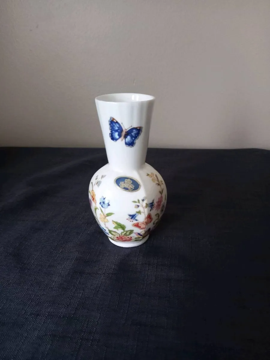 2 Aynsley China Vase's - Image 1