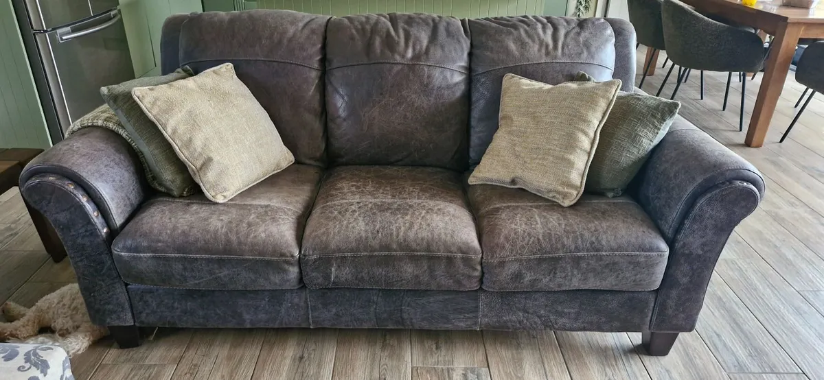 Couch and chair - Image 1