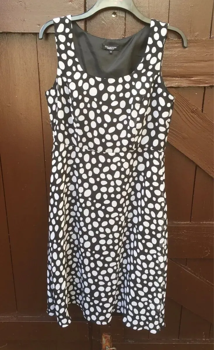 Beautiful Lined Dress from Debenhams, Size 14 - Image 1
