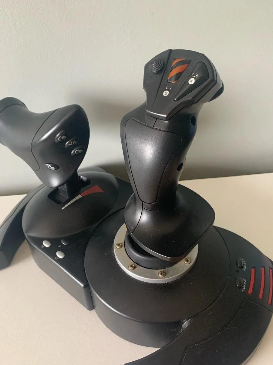 Thrustmaster T flight Hotas X - Image 2