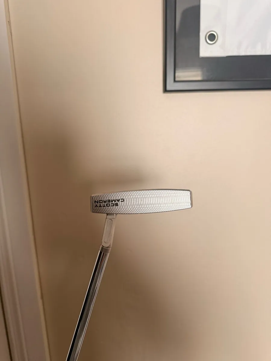 Scotty Cameron Phantom 9.5 - Image 3