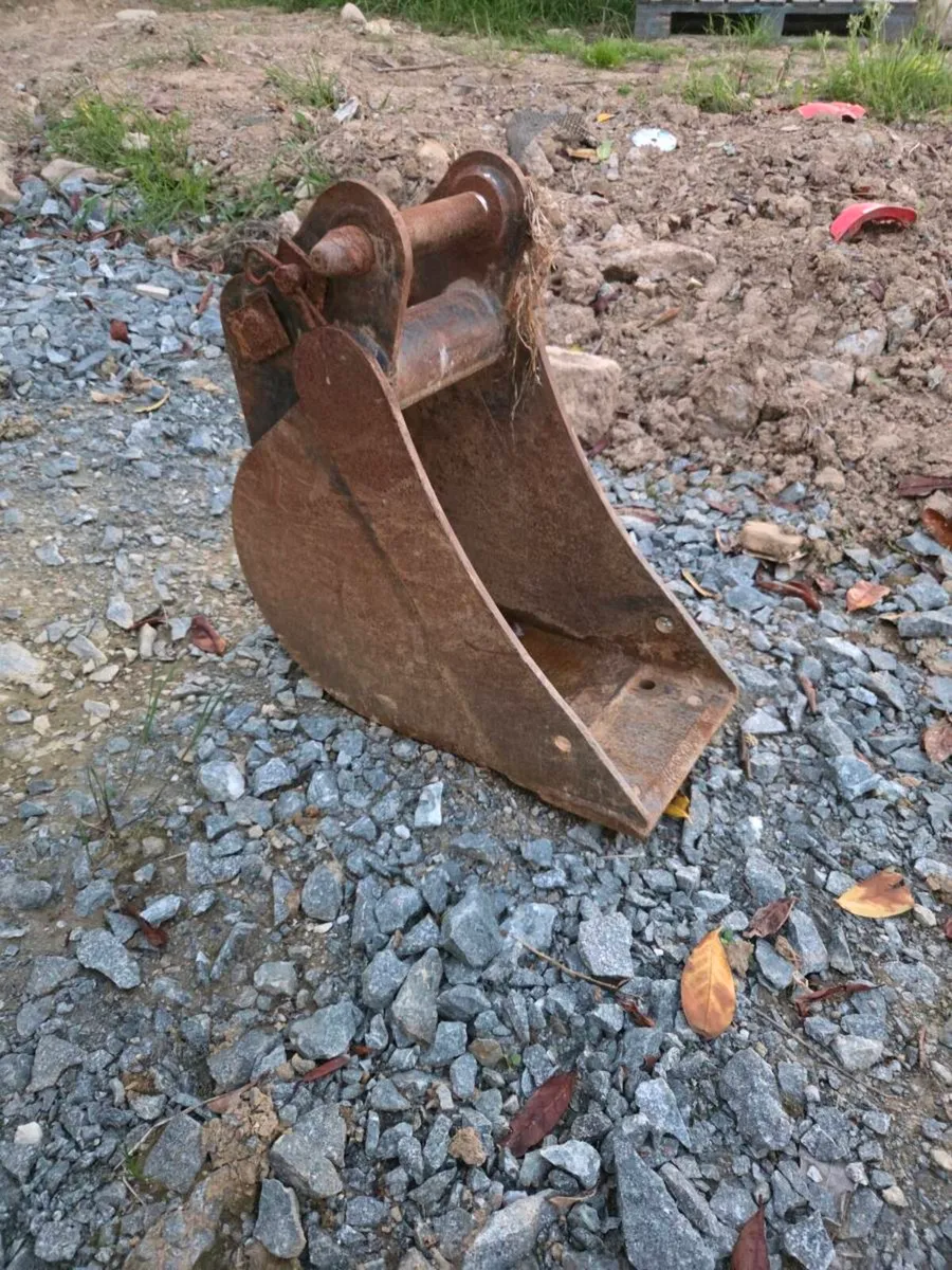 3ton digger - Image 3
