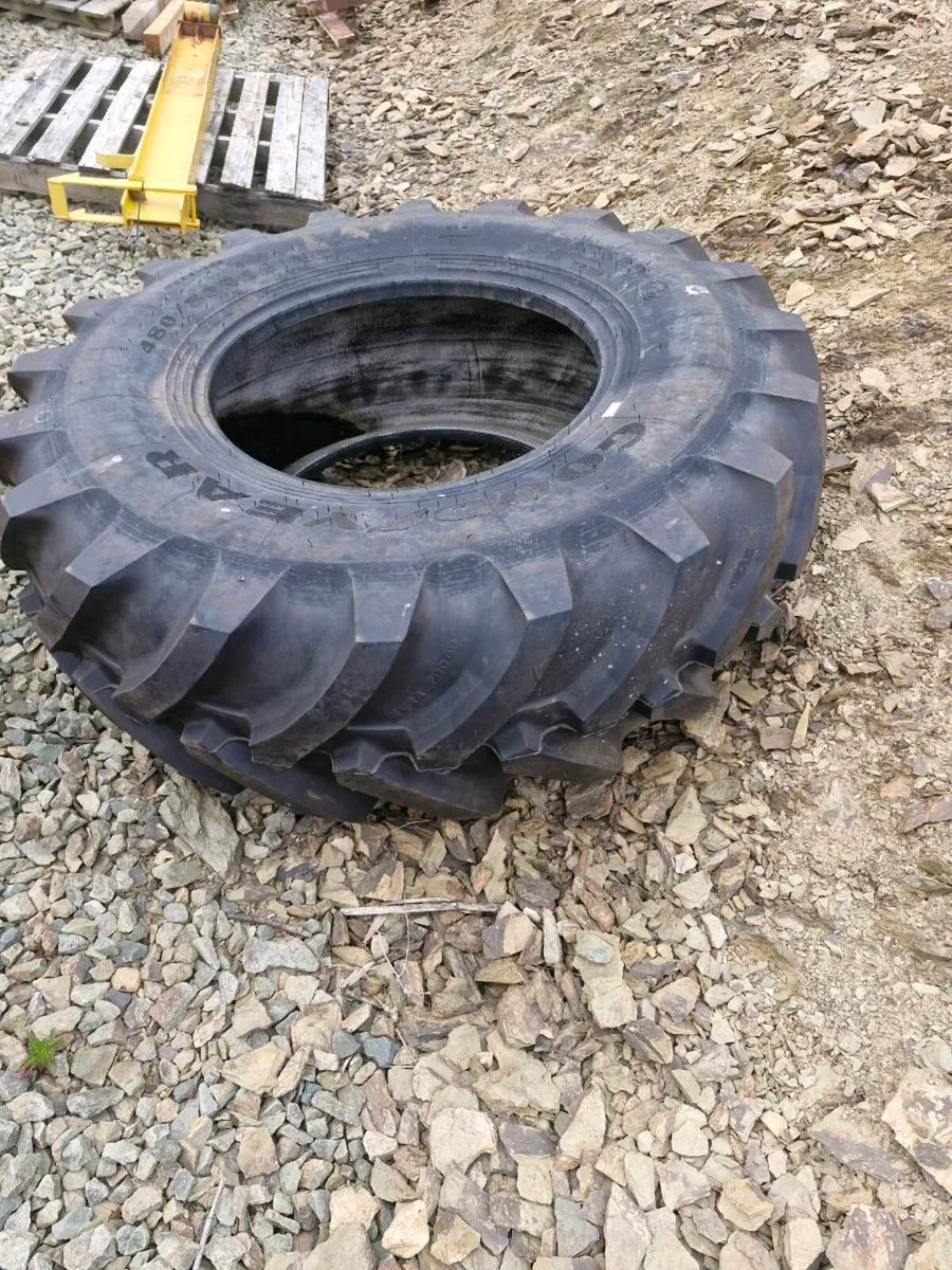Goodyear tyre 480/80 R 26 - Image 2