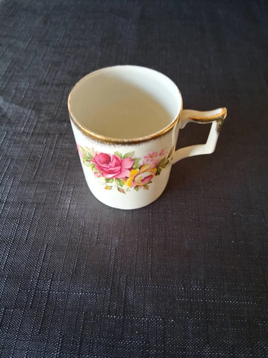 Old Foley Bon Bon Dish & Cup - Image 3