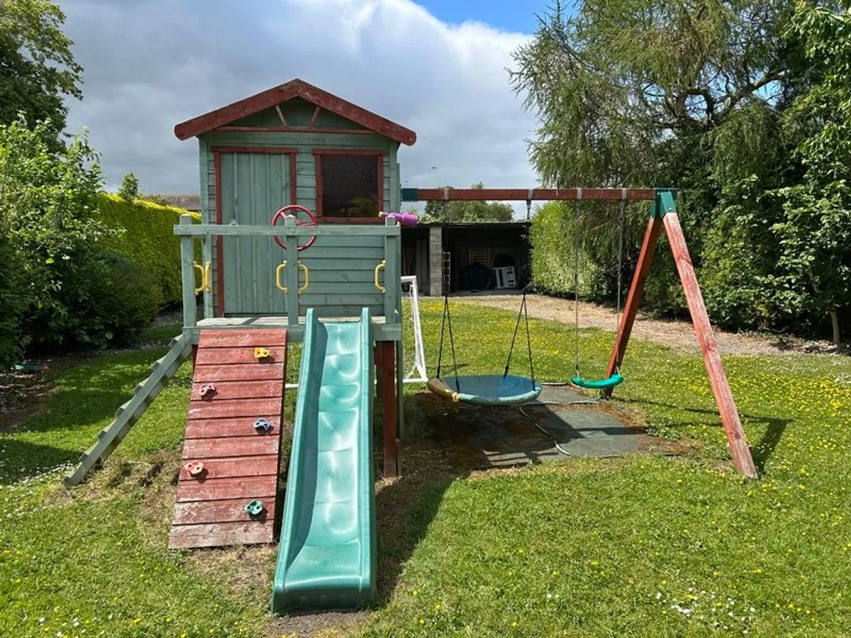 Kids playhouse - Image 1