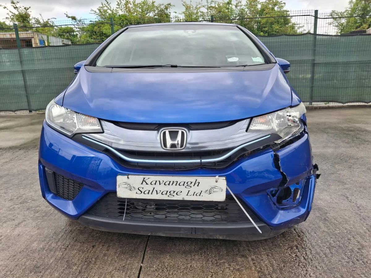 142 Honda Fit Hybrid Automatic - Image 3