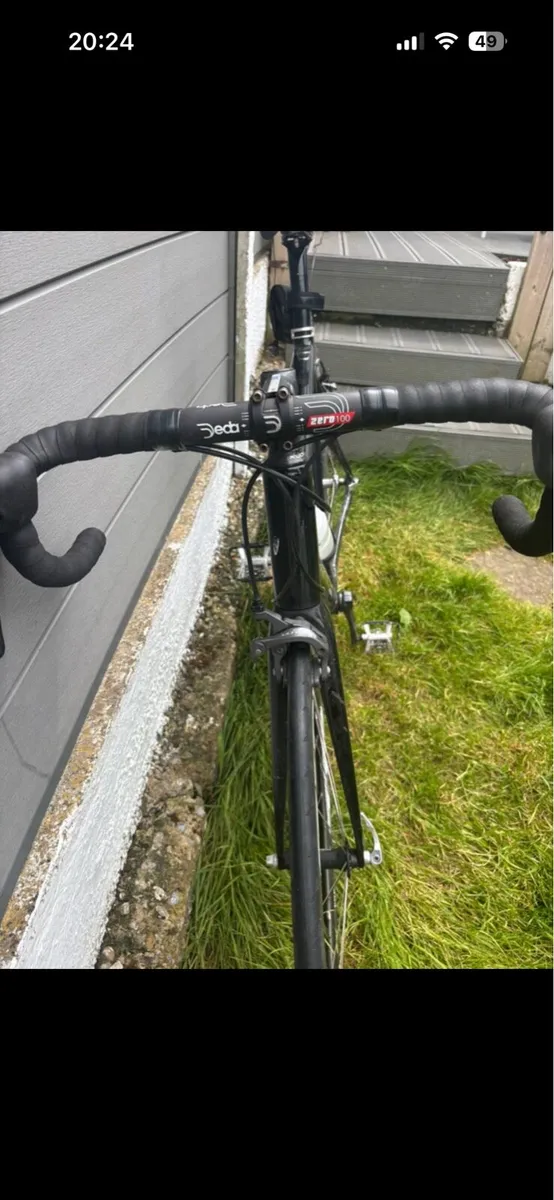 Kuota Carbon Road Bike Ultegra Zipp 404 Wheels - Image 3
