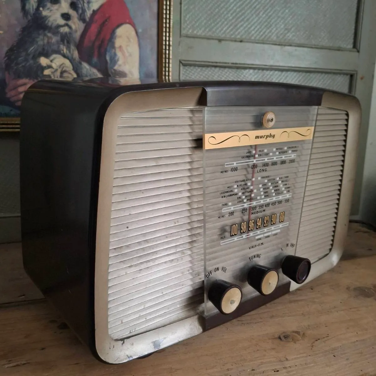 1950s Murphy Valve Radio - Image 2