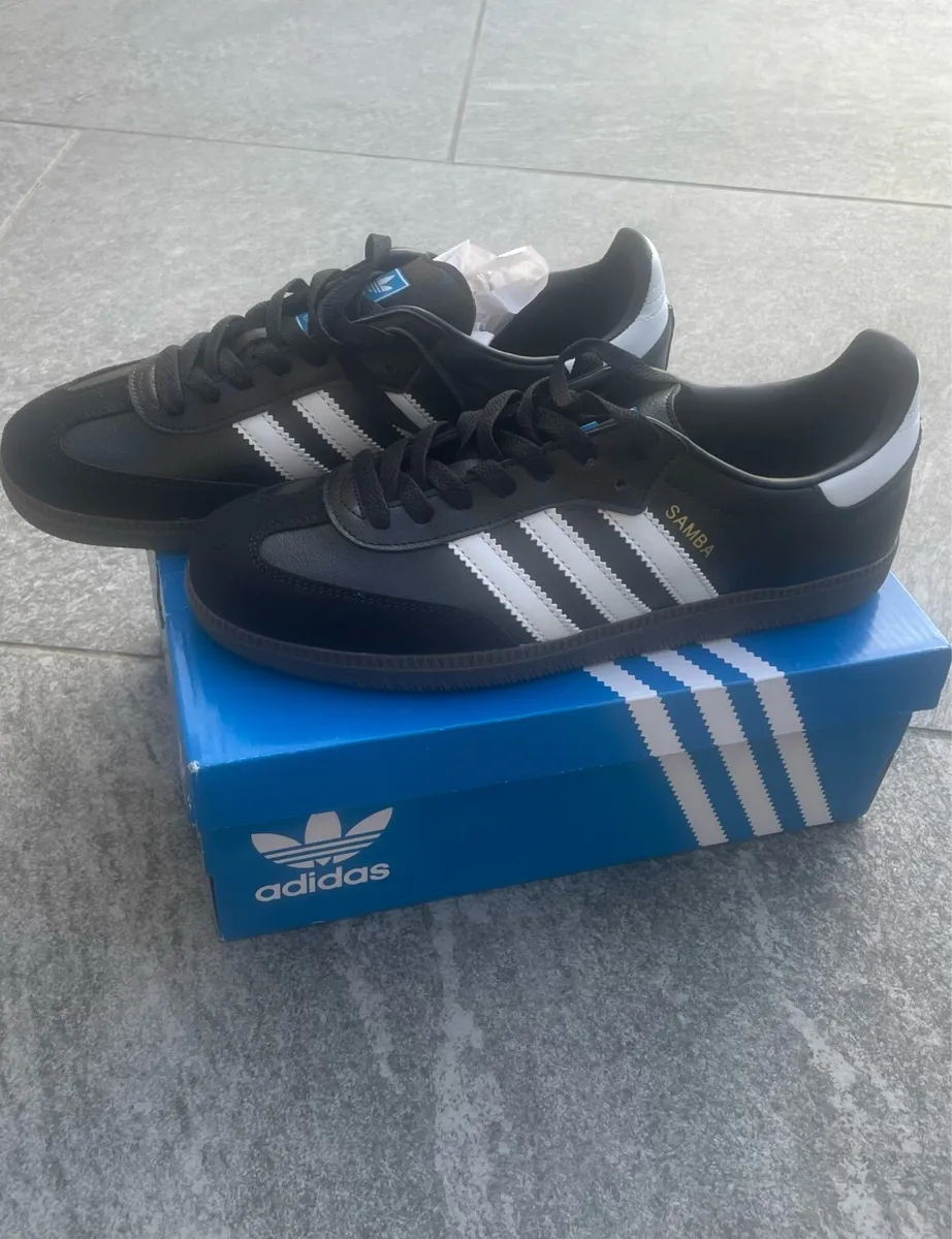 Adidas samba black trainers - Image 1