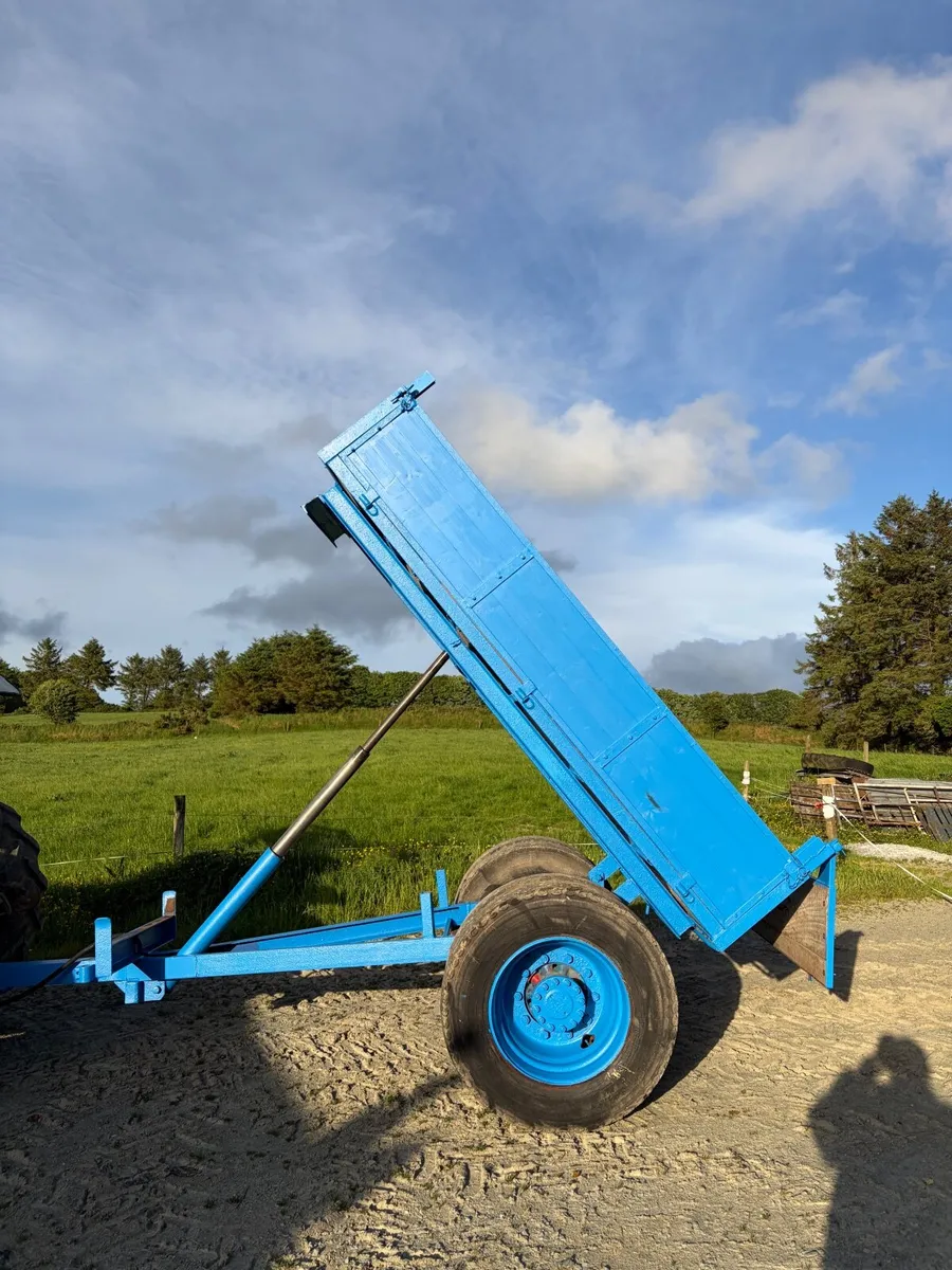 Tractor Trailer - Image 2
