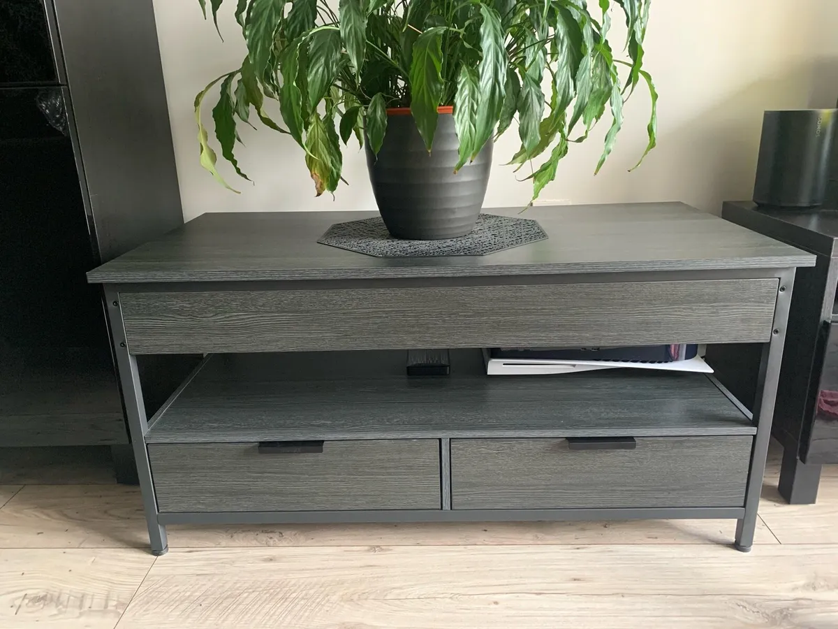 Coffee table with storage - Image 1
