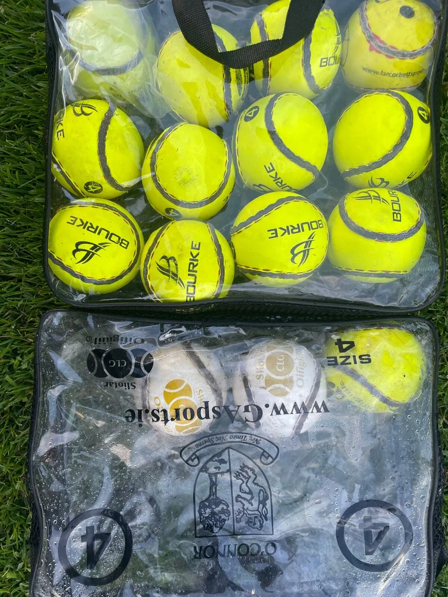 15 Size 4 Sliotars