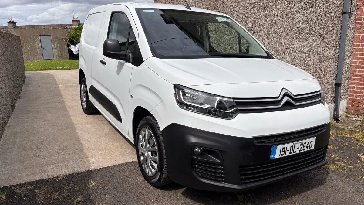 Citroen Berlingo van - Image 2
