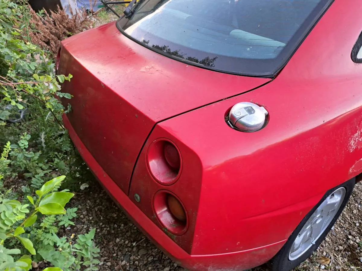 Fiat Coupe 1996. English Reg - Image 4