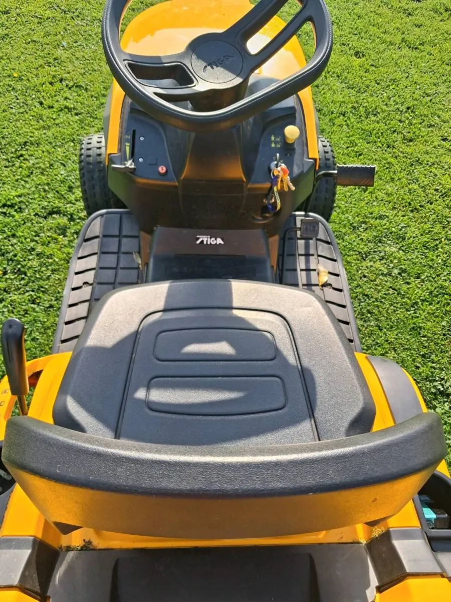 Lawnmower - Image 2