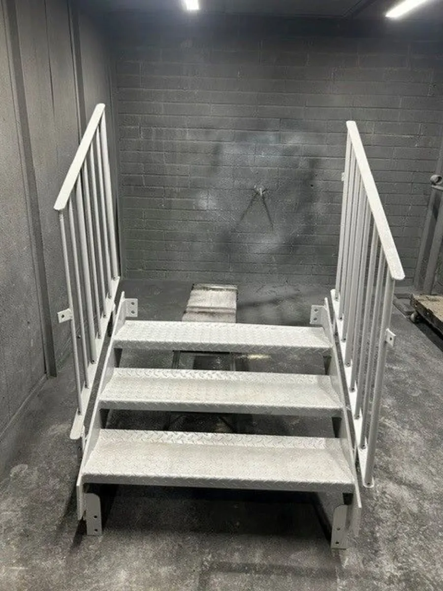 External Garden Steps - Image 2