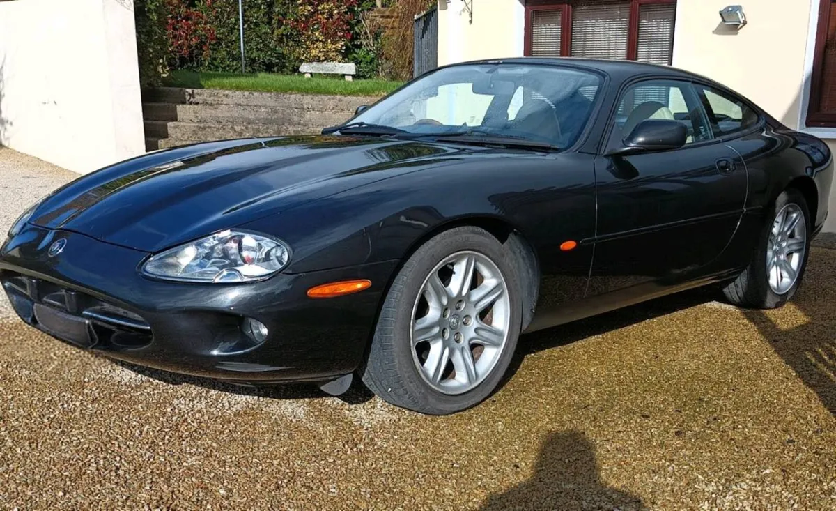 Jaguar Xk8 1996 - Image 4