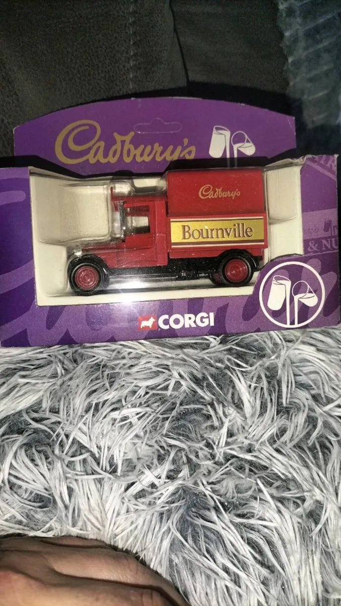 CORGI CHOCOLATE BOURNVILLE DIECAST MODEL - Image 1