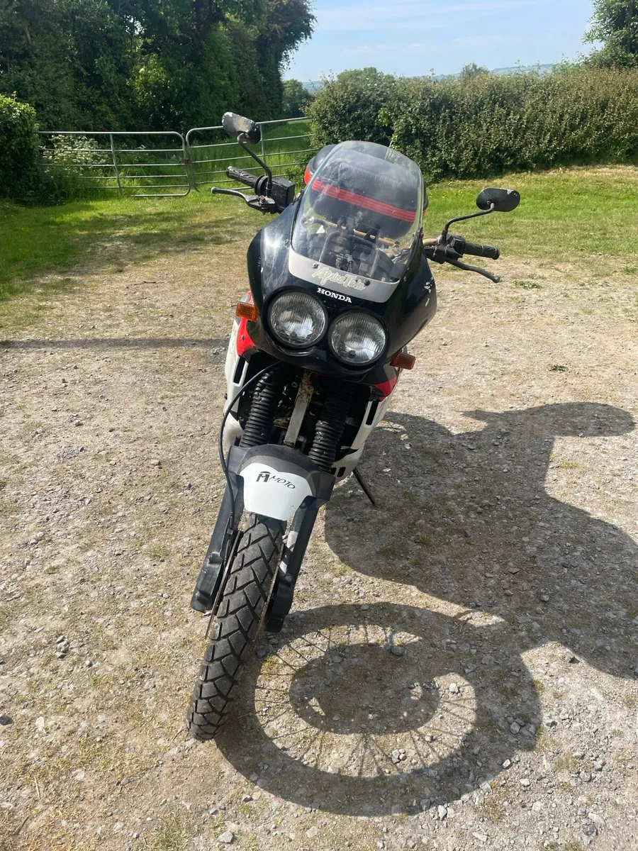 Honda 750 Africa Twin - Image 3