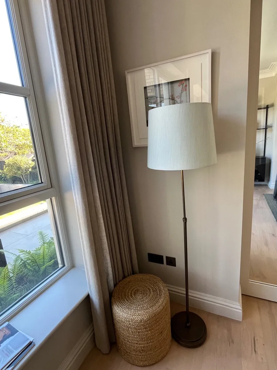 Lamps (floor and table) - Image 1