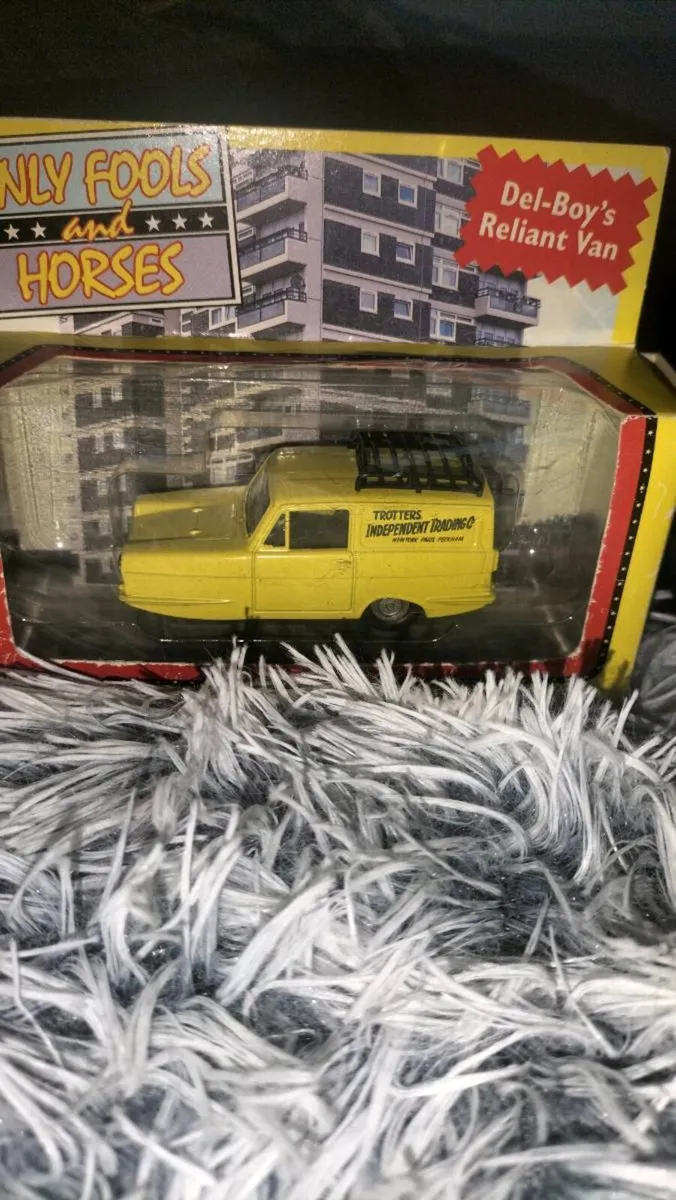 ONLY FOOLS AND HIRSES DIECAST MODEL.. - Image 1