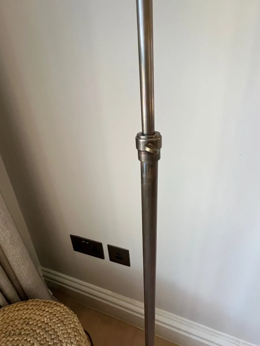 Lamps (floor and table) - Image 3