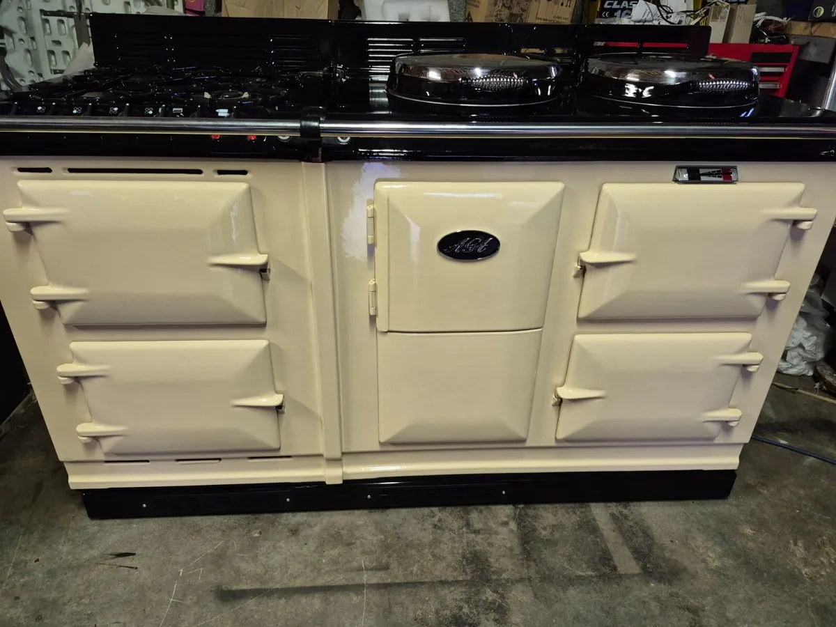 AGA Special Cooker,  Read the spec on this add - Image 1