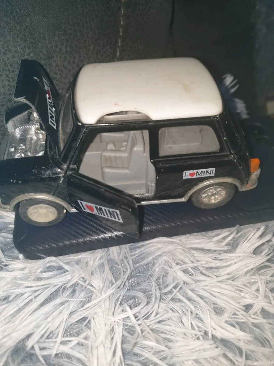 SUNNYSIDE SUPERIOR TOYS PULL BACK MINI - Image 4