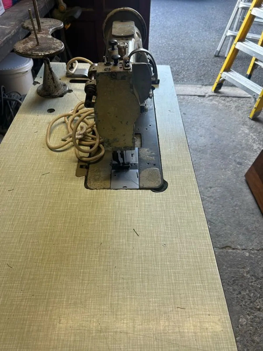 juki industrial sewing machine - Image 3