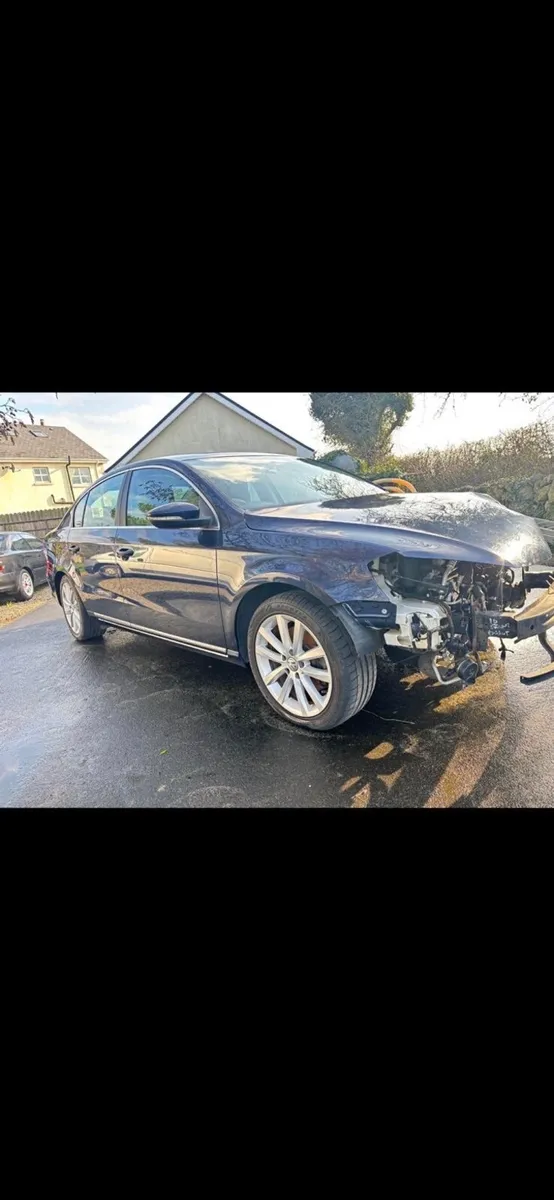2014 Vw PASSAT 2.0tdi HIGHLINE - Image 3